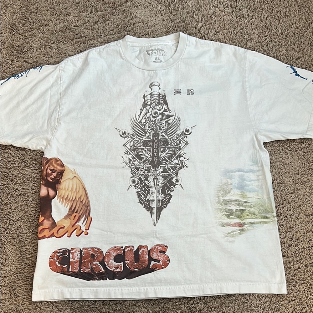 Travis Scott size XL Concert T-shirt like new!